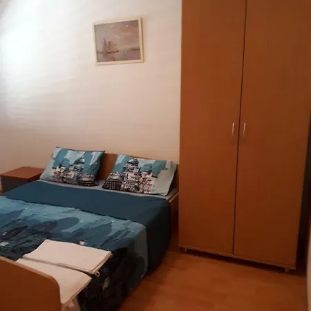 Milunovic Konukevi Makarska