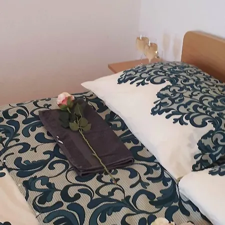 Milunovic Konukevi 3*